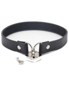 Plesur PVC Collar with Heart Lock